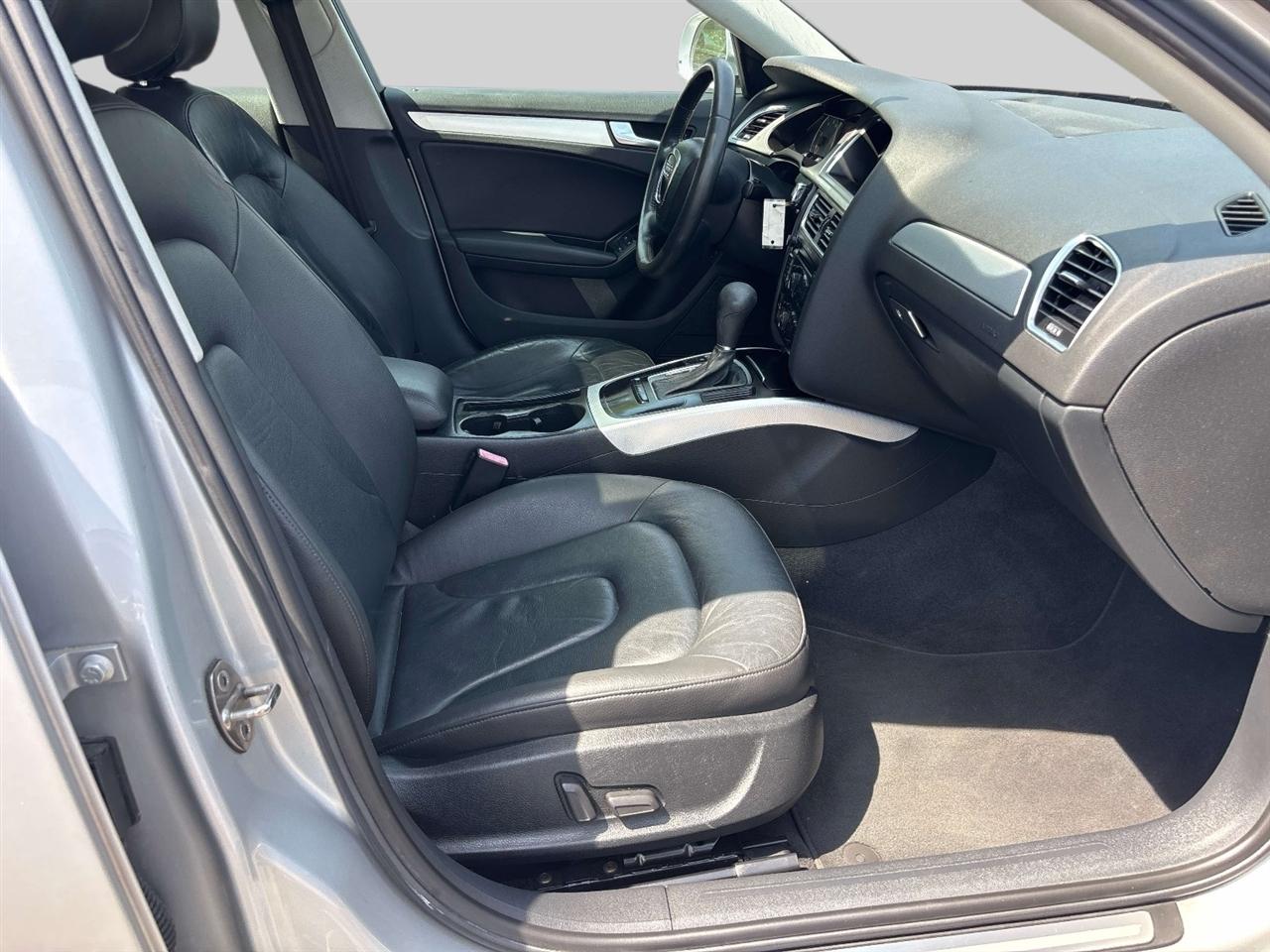 Audi A4 4dr Sdn CVT 2.0T FrontTrak Prem 2009