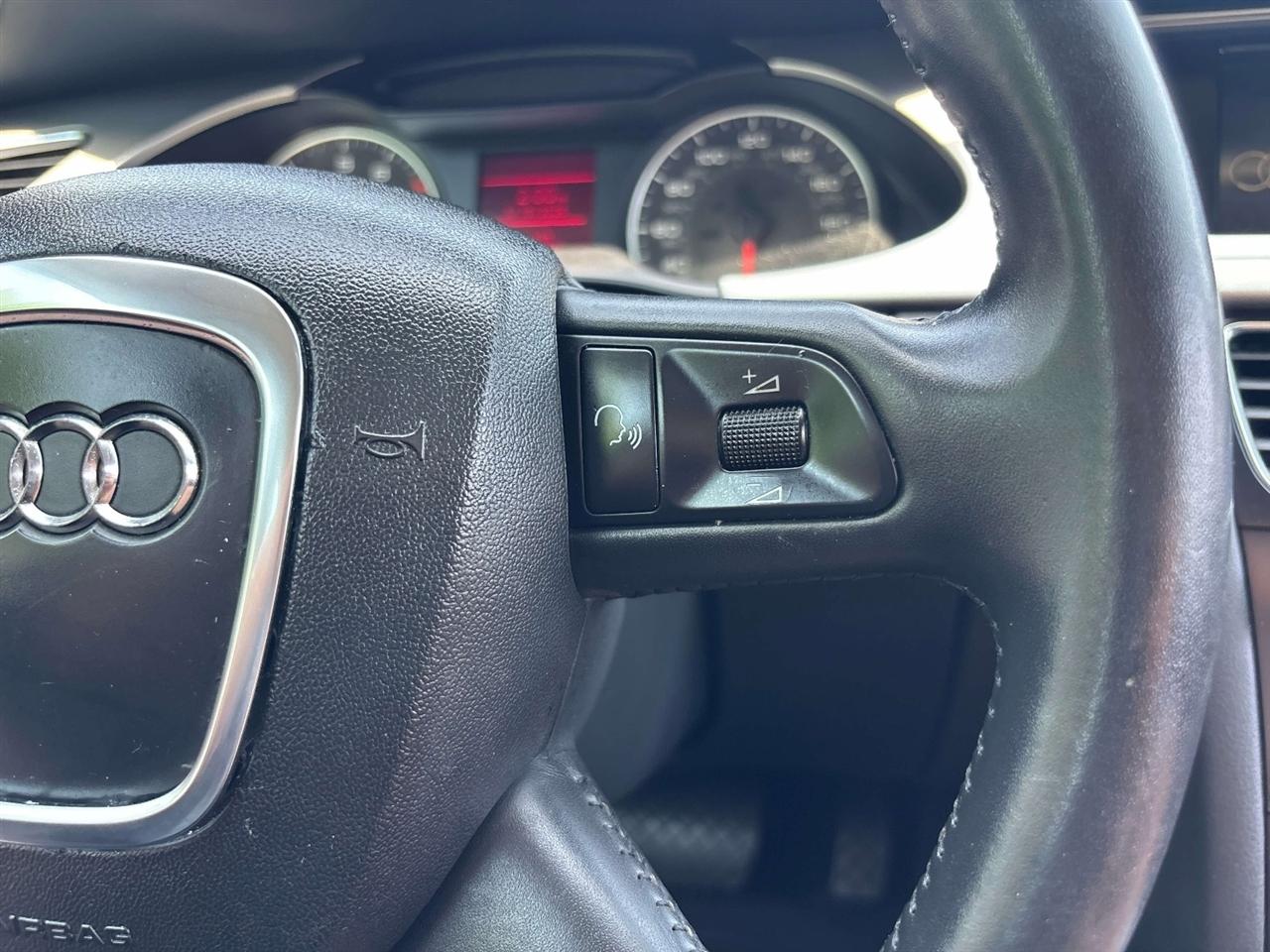Audi A4 4dr Sdn CVT 2.0T FrontTrak Prem 2009