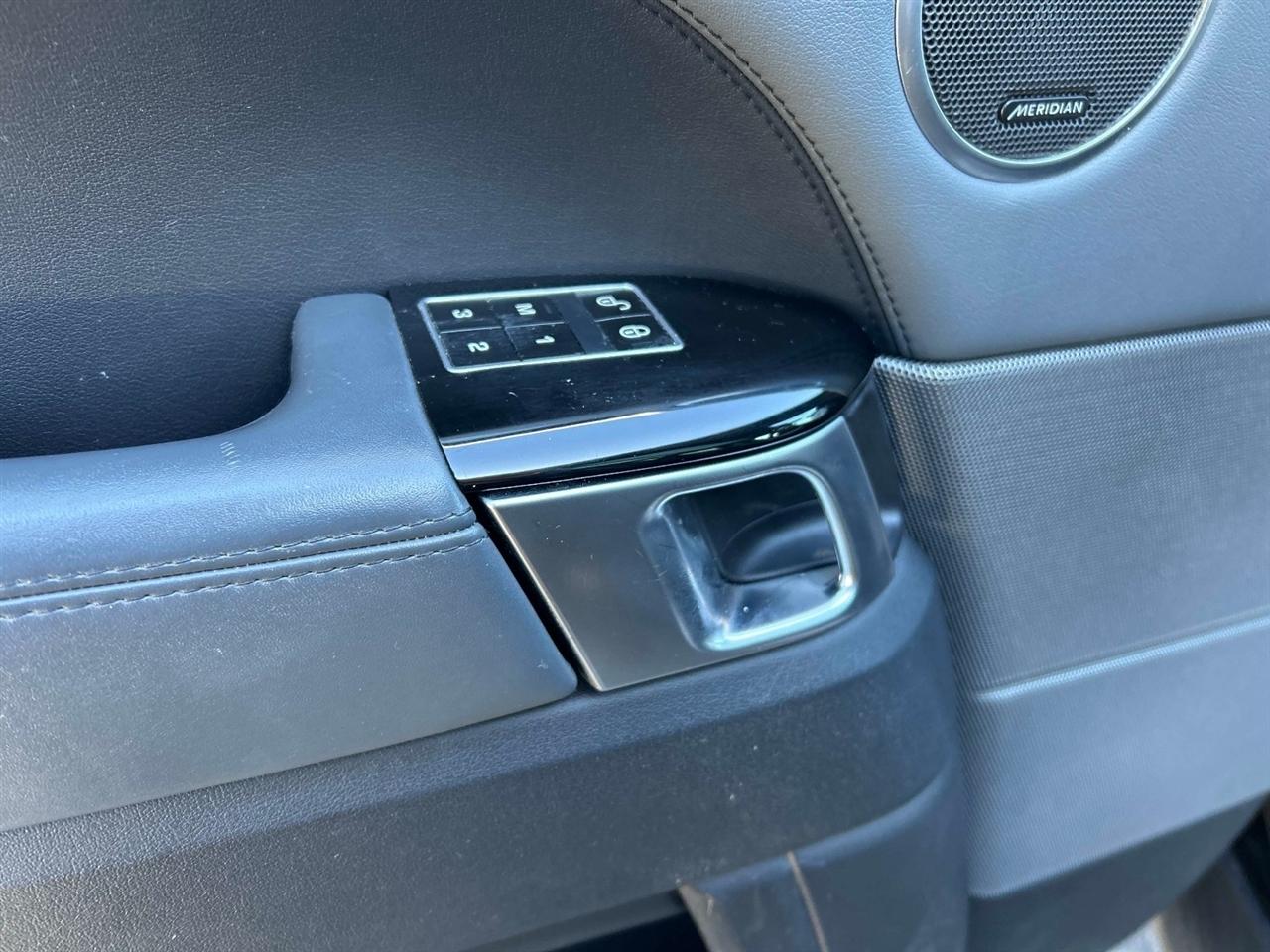 Land Rover Range Rover Sport  2015