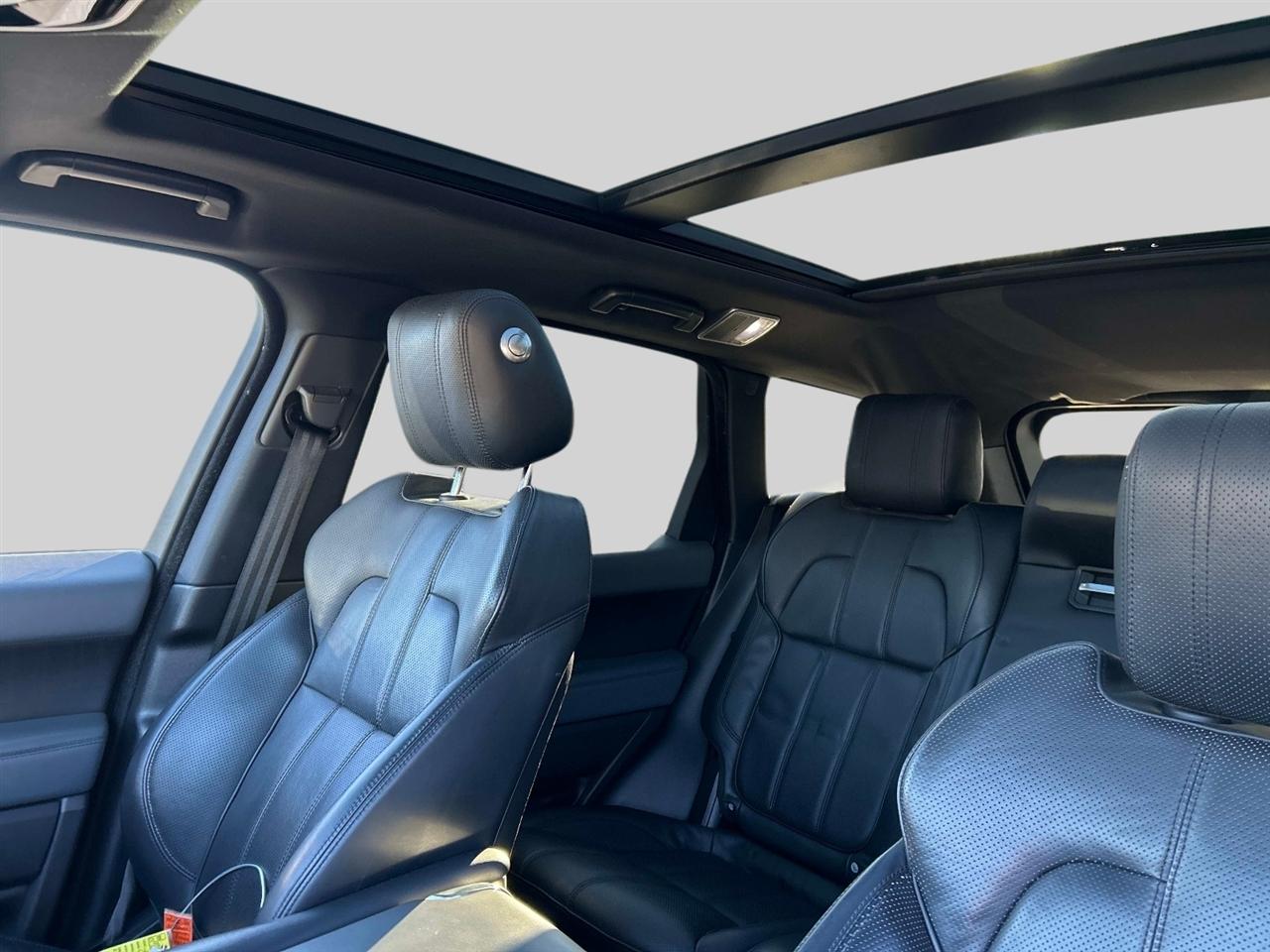 Land Rover Range Rover Sport  2015