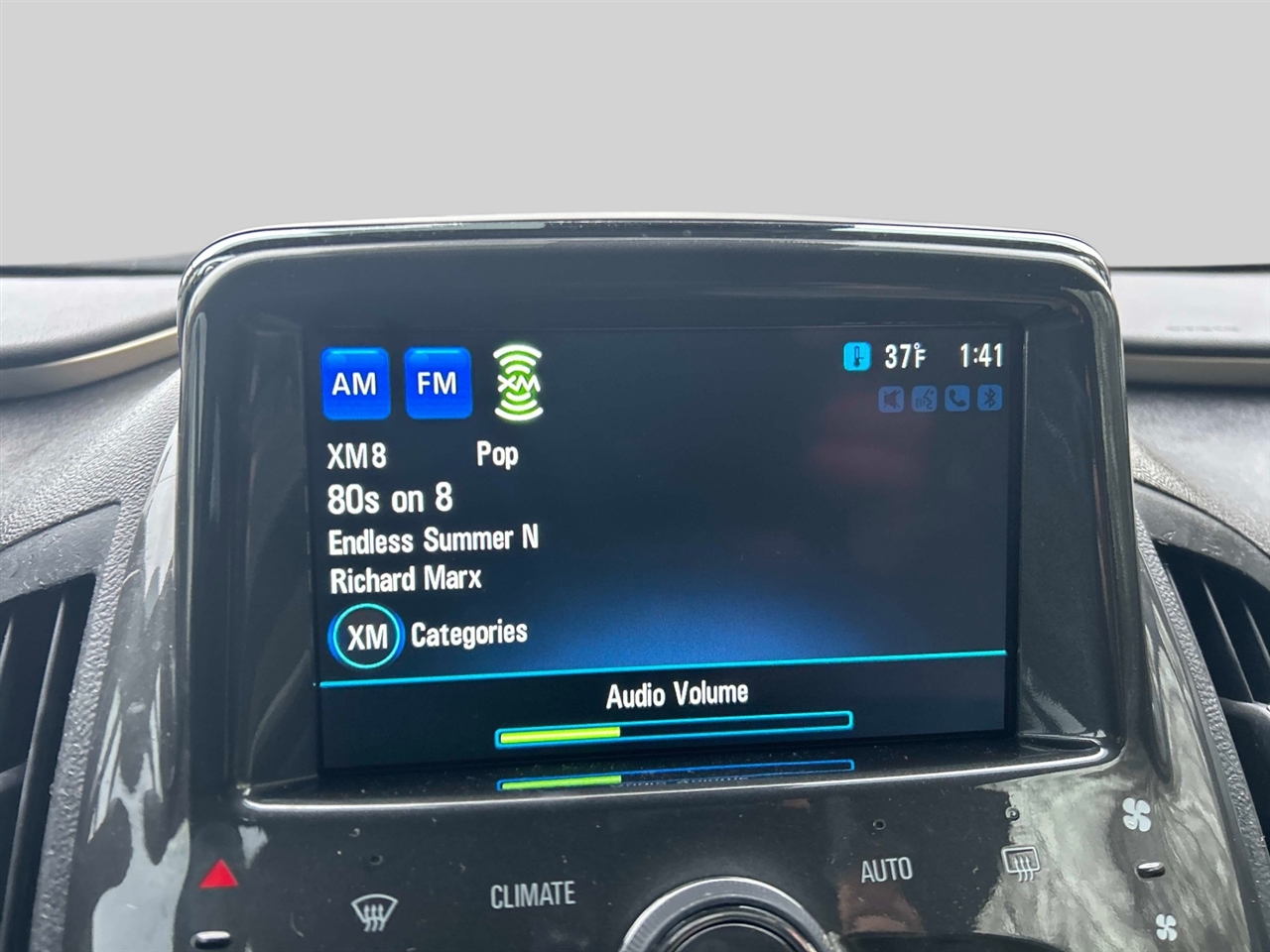 Chevrolet Volt  2012