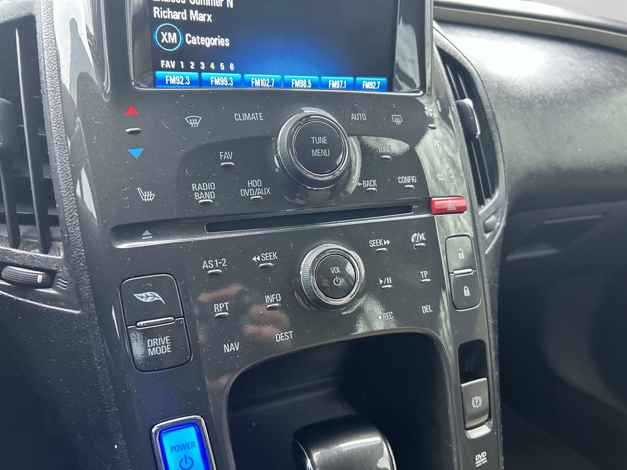 Chevrolet Volt  2012