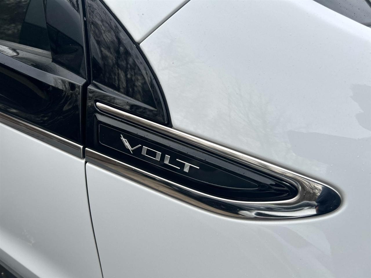 Chevrolet Volt  2012