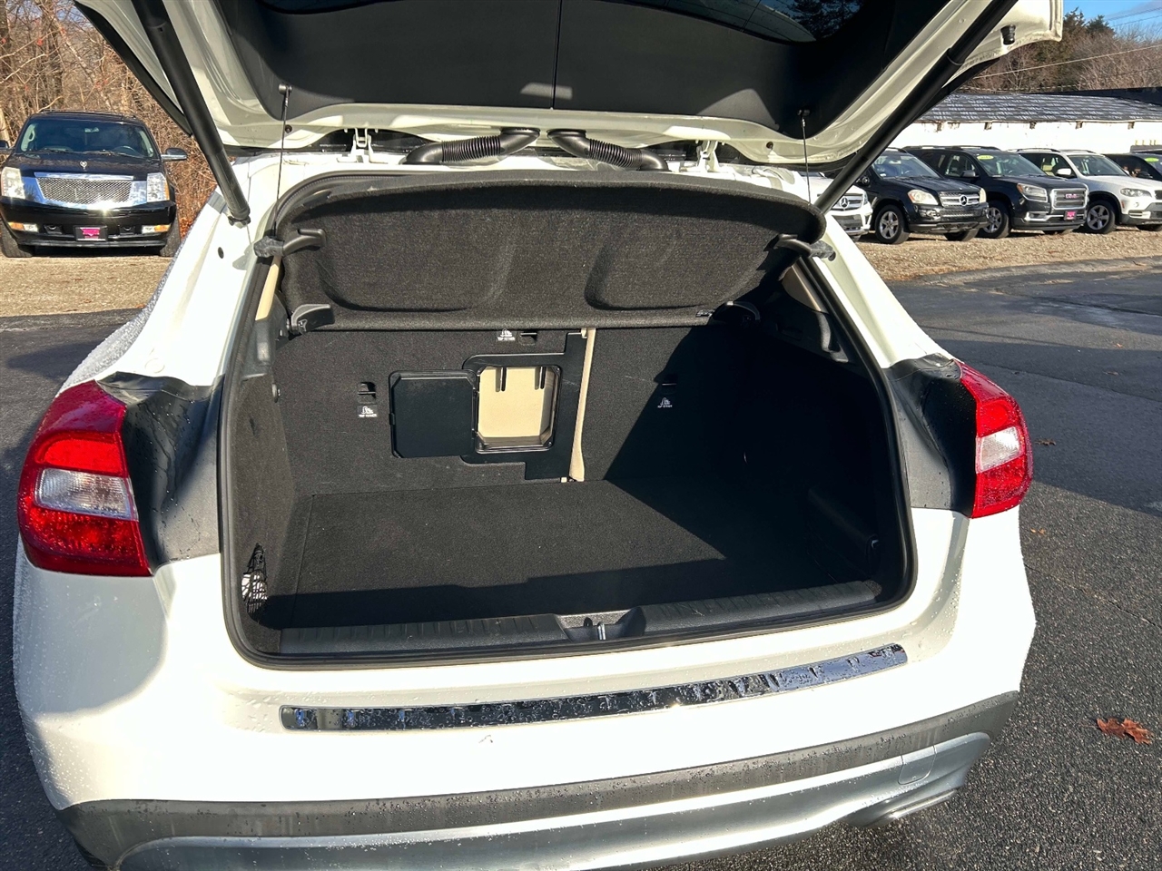 Mercedes-Benz GLA-Class  2017