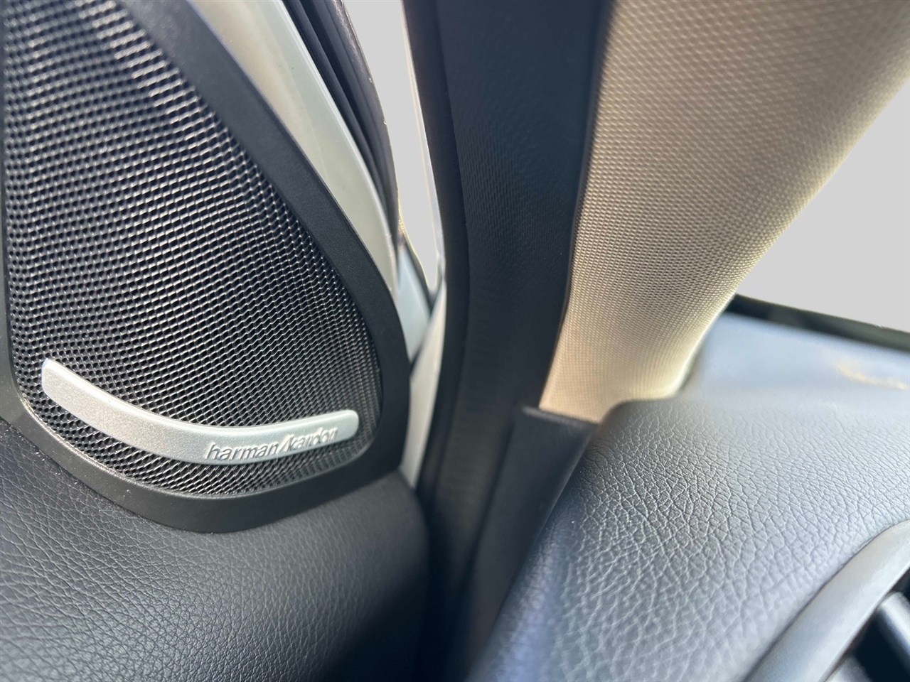 Mercedes-Benz GLA-Class  2017