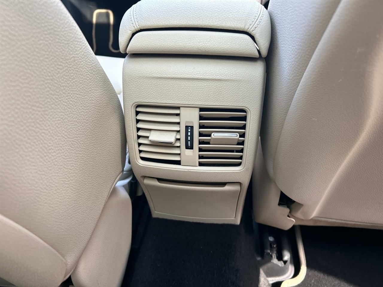 Mercedes-Benz GLA-Class  2017