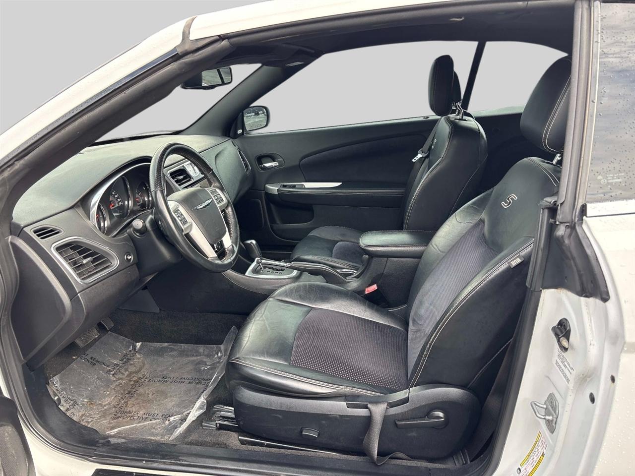 Chrysler 200 2dr Conv S 2012