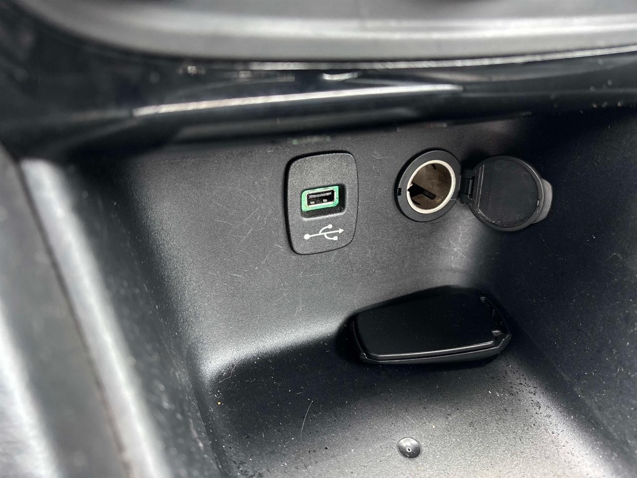 Chrysler 200 2dr Conv S 2012