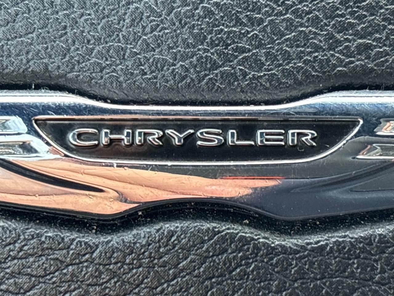 Chrysler 200 2dr Conv S 2012