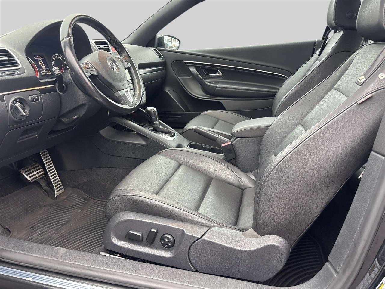 Volkswagen Eos  2013