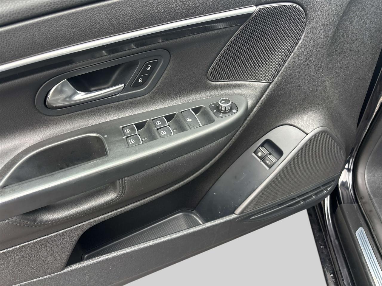 Volkswagen Eos  2013