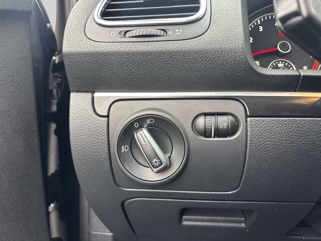 Volkswagen Eos  2013