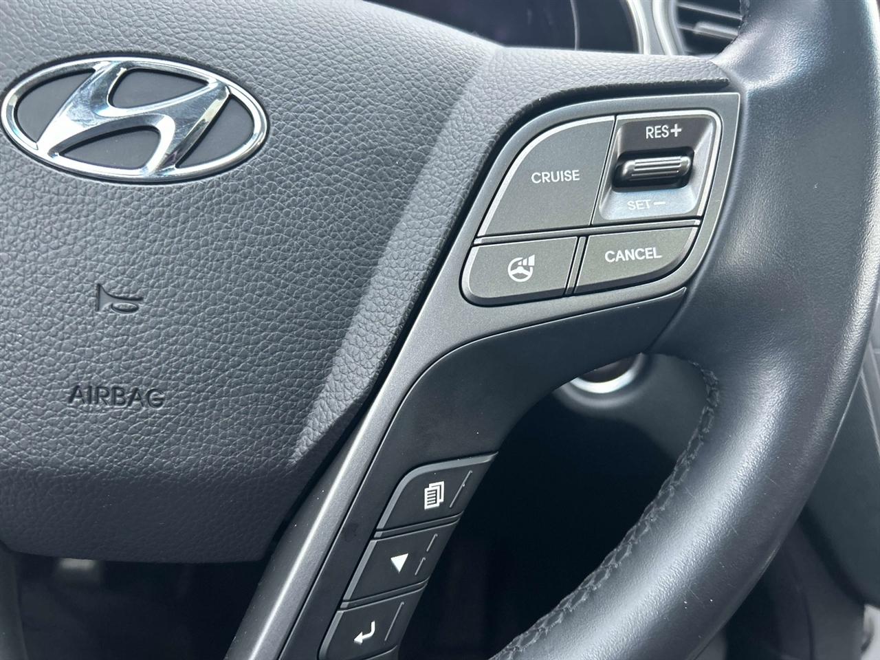 Hyundai Santa Fe  2014