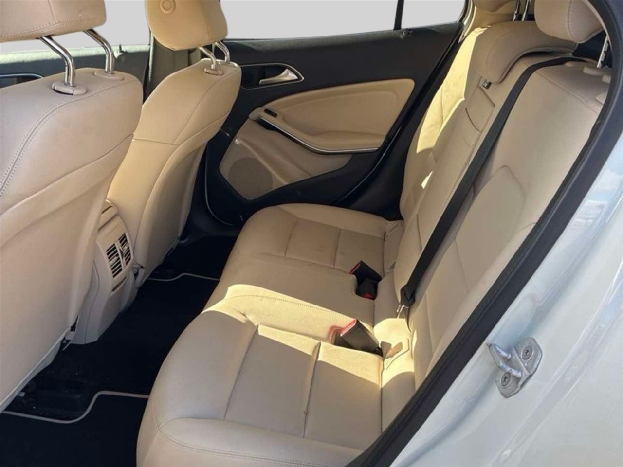 Mercedes-Benz GLA-Class  2018