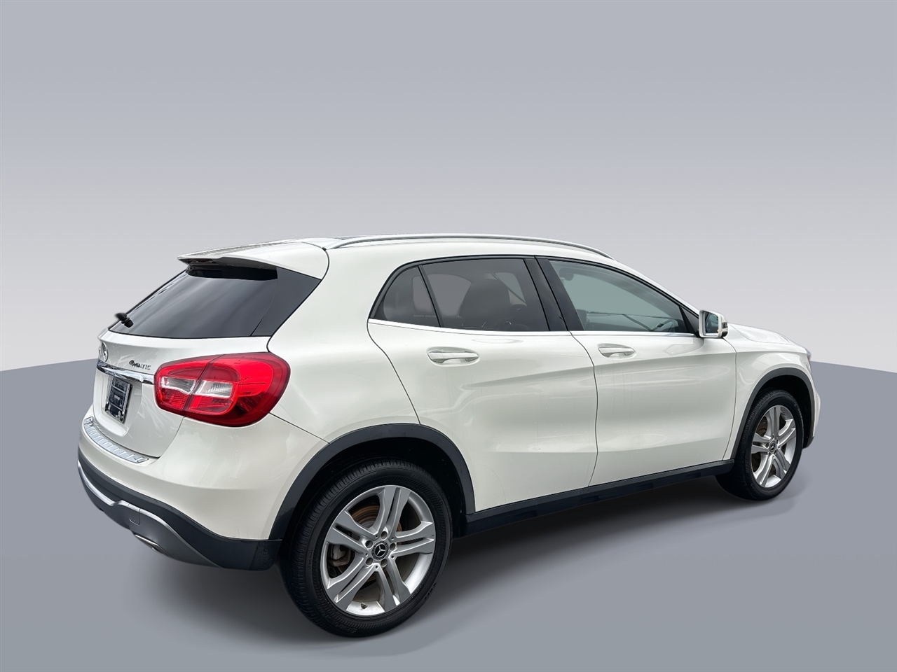 Mercedes-Benz GLA-Class  2018