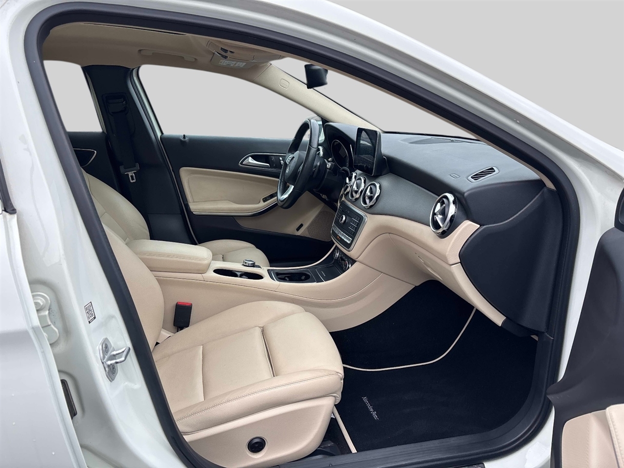 Mercedes-Benz GLA-Class  2018