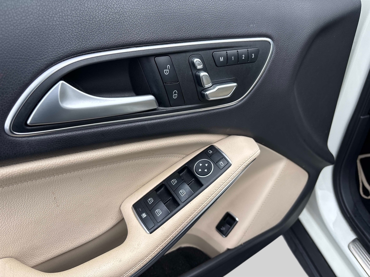 Mercedes-Benz GLA-Class  2018