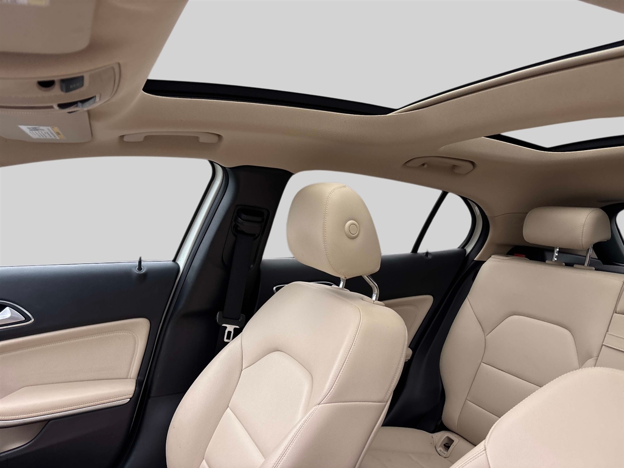 Mercedes-Benz GLA-Class  2018