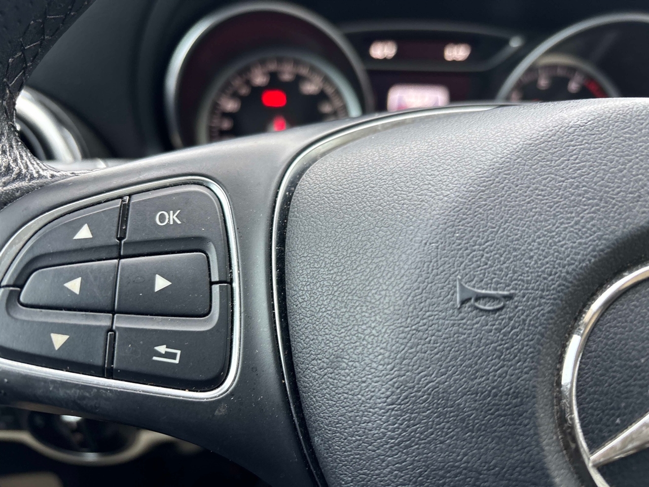 Mercedes-Benz GLA-Class  2018