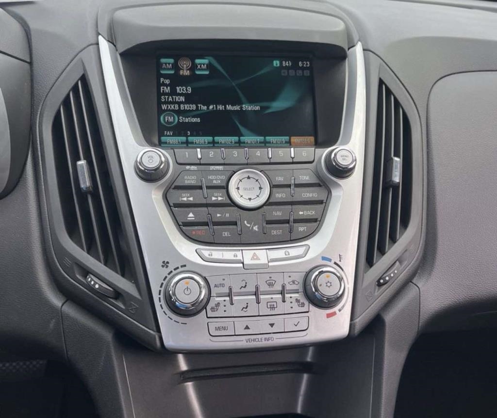 Chevrolet Equinox  2010