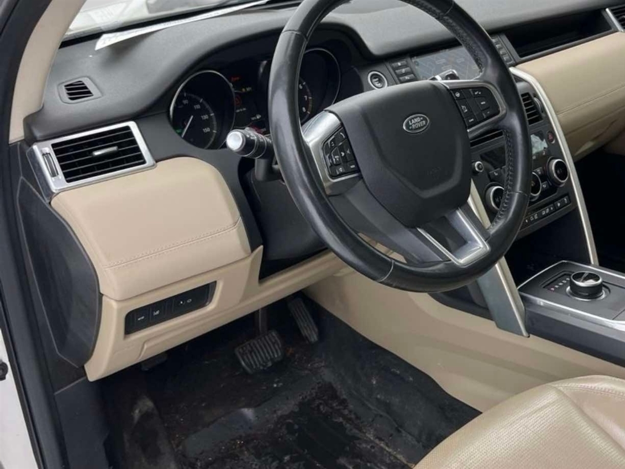 Land Rover Discovery Sport  2017