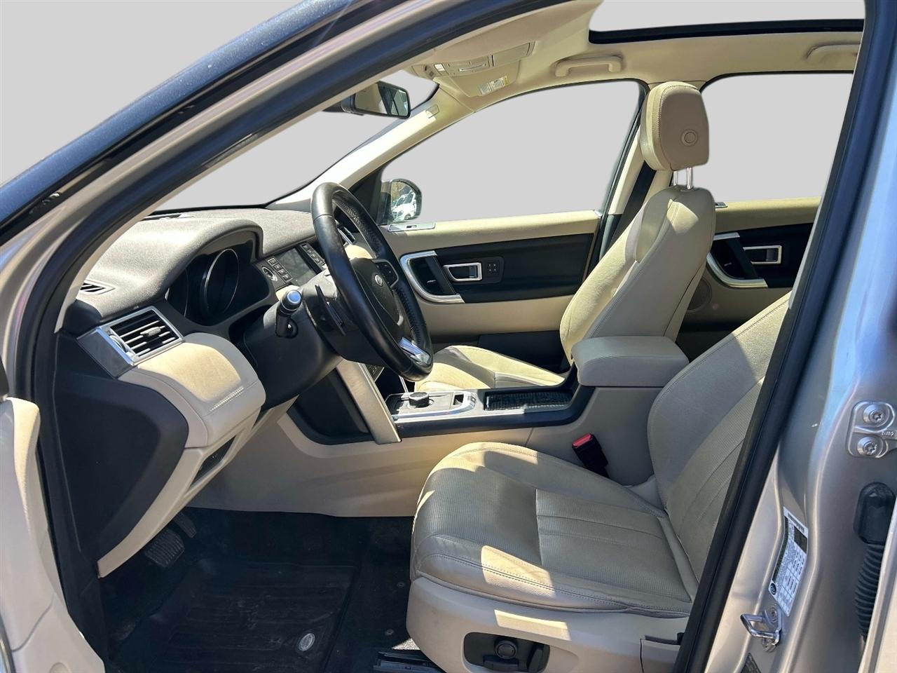 Land Rover Discovery Sport  2017