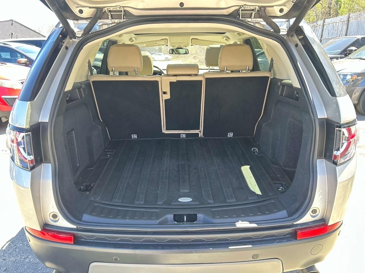 Land Rover Discovery Sport  2017