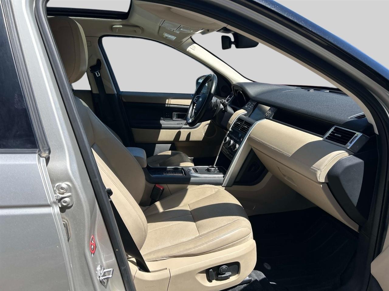 Land Rover Discovery Sport  2017