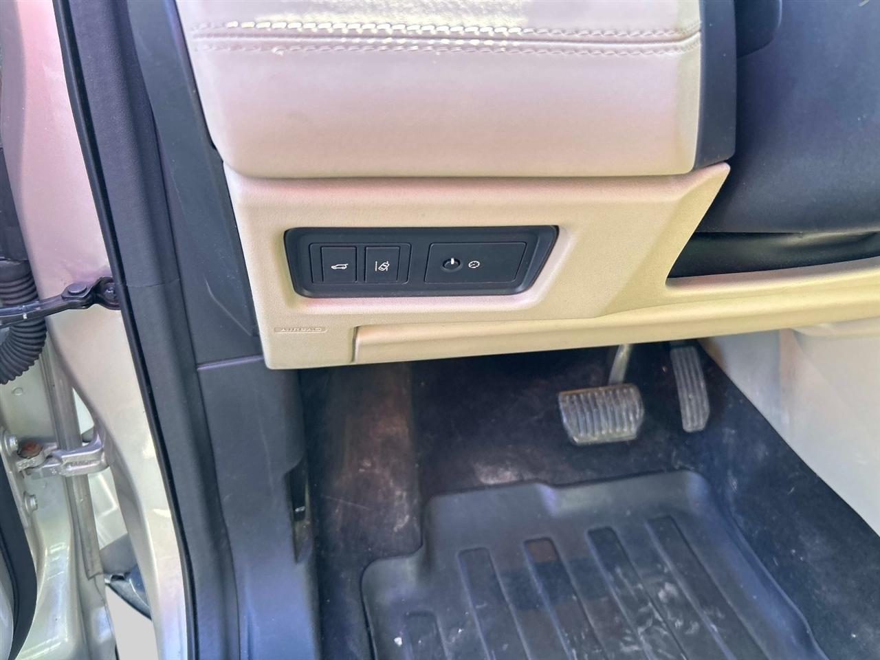 Land Rover Discovery Sport  2017