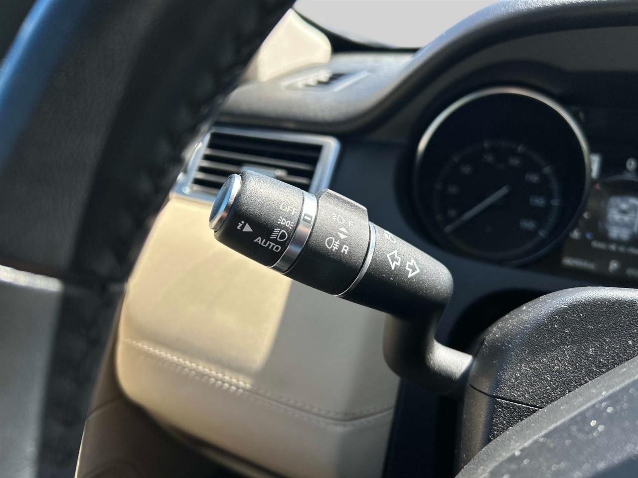 Land Rover Discovery Sport  2017