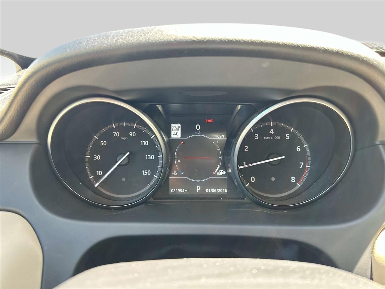 Land Rover Discovery Sport  2017