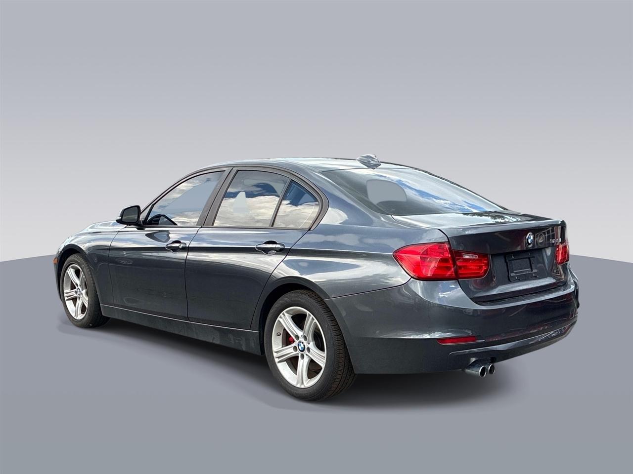 BMW 3-Series 4dr Sdn 328i RWD South Africa 2013