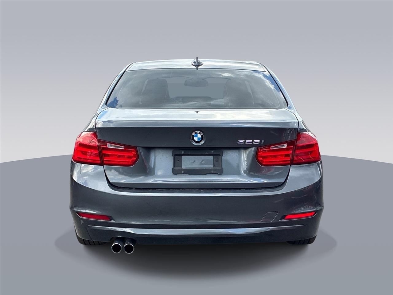 BMW 3-Series 4dr Sdn 328i RWD South Africa 2013