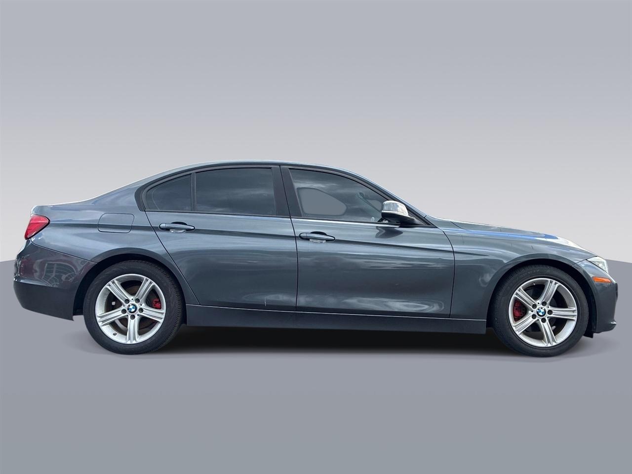 BMW 3-Series 4dr Sdn 328i RWD South Africa 2013