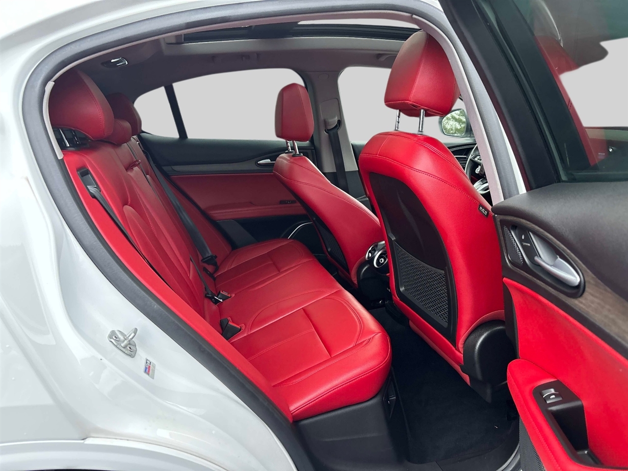 Alfa Romeo Stelvio  2021