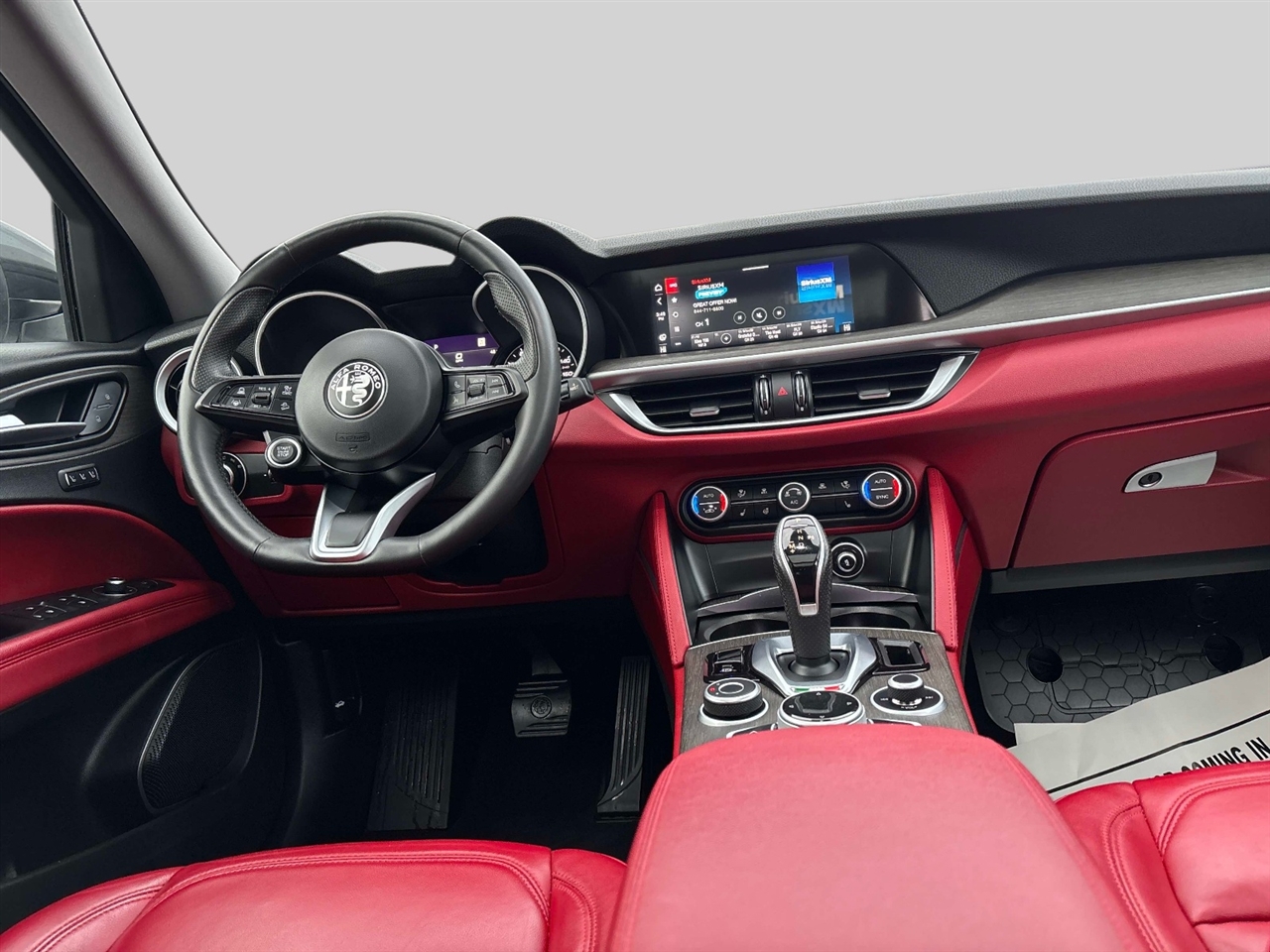 Alfa Romeo Stelvio  2021