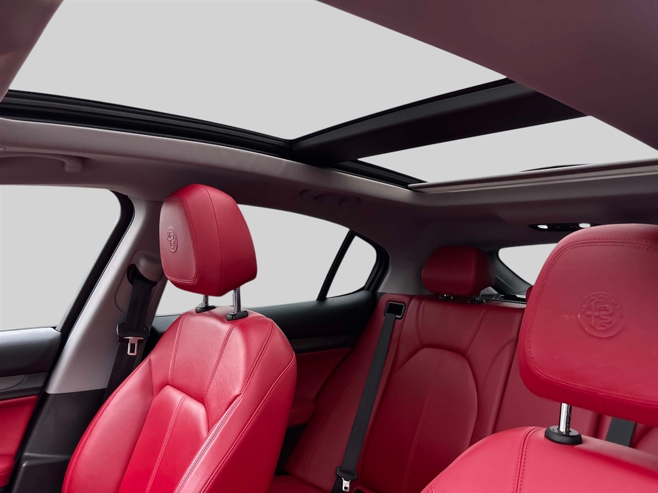 Alfa Romeo Stelvio  2021