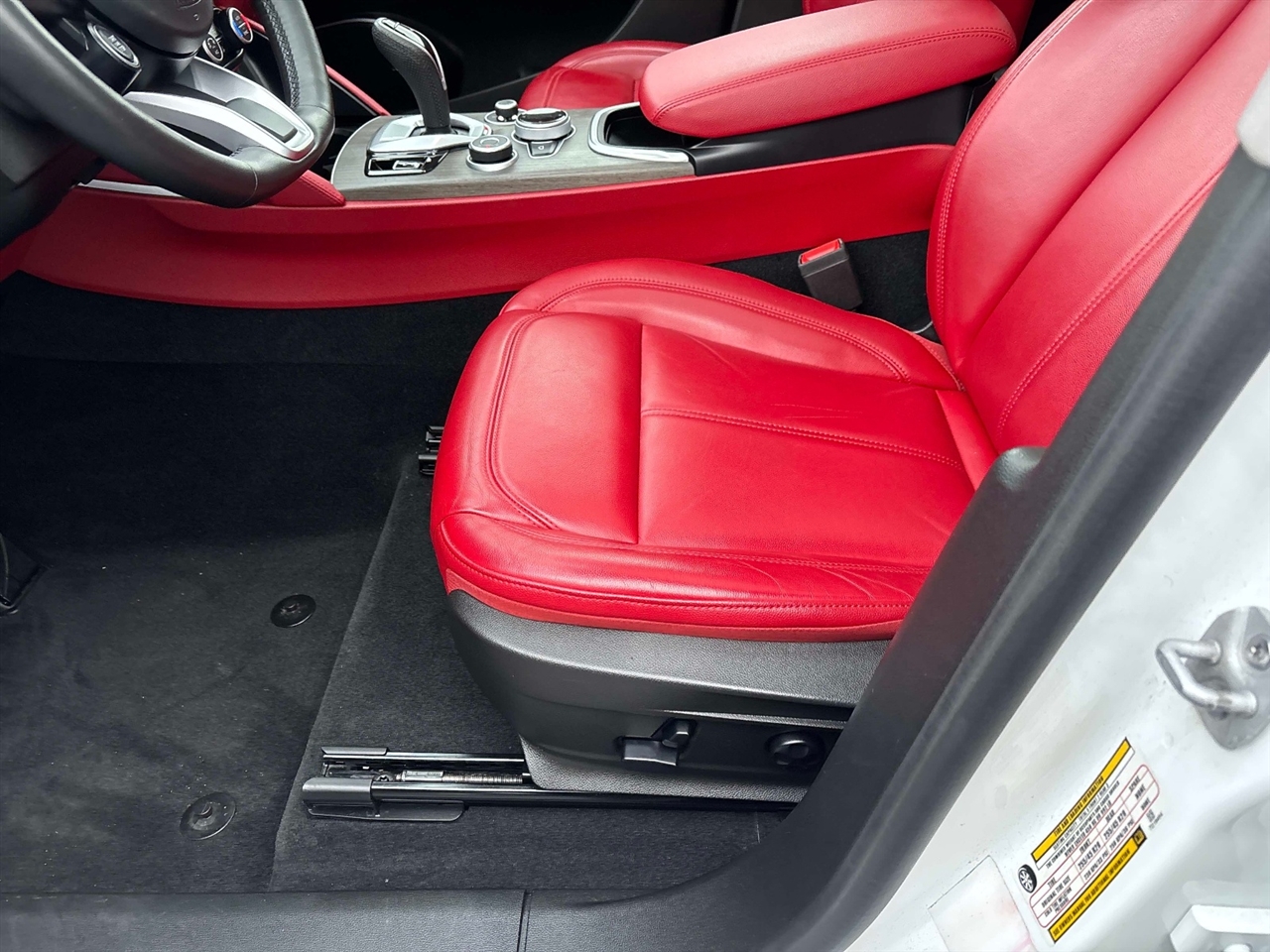 Alfa Romeo Stelvio  2021