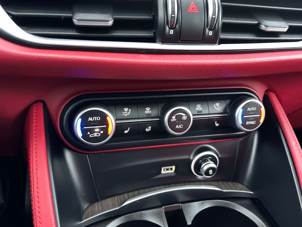 Alfa Romeo Stelvio  2021