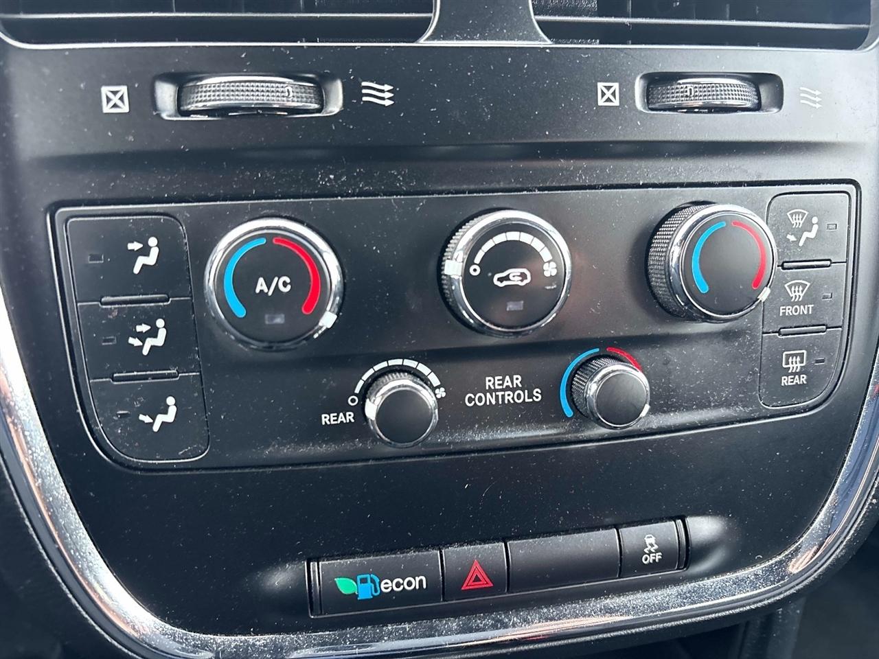 Dodge Grand Caravan  2015