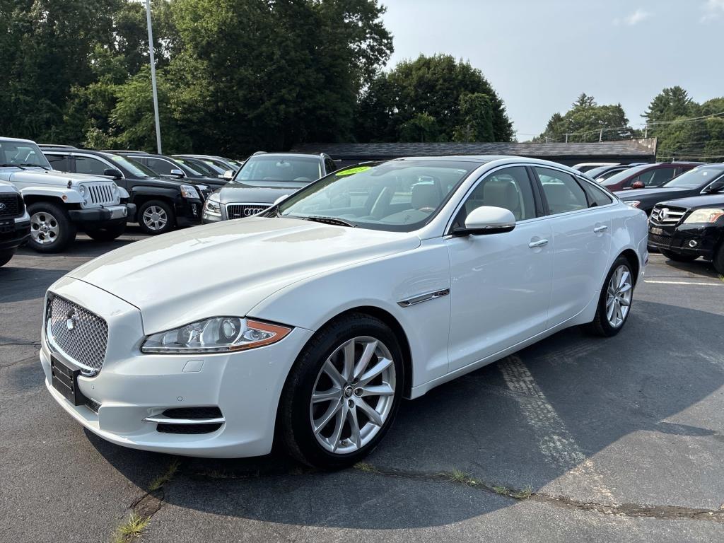 Jaguar XJ-Series 4dr Sdn RWD 2013