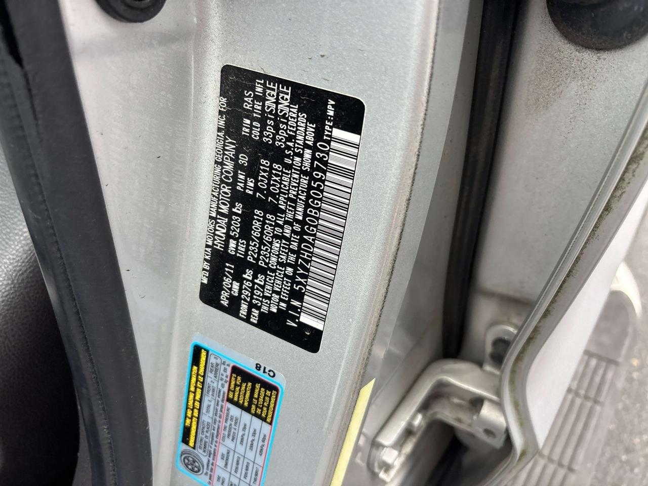 Hyundai Santa Fe  2011