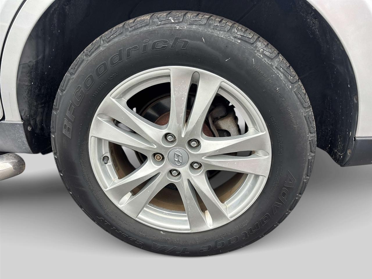 Hyundai Santa Fe AWD 4dr V6 Auto SE 2011