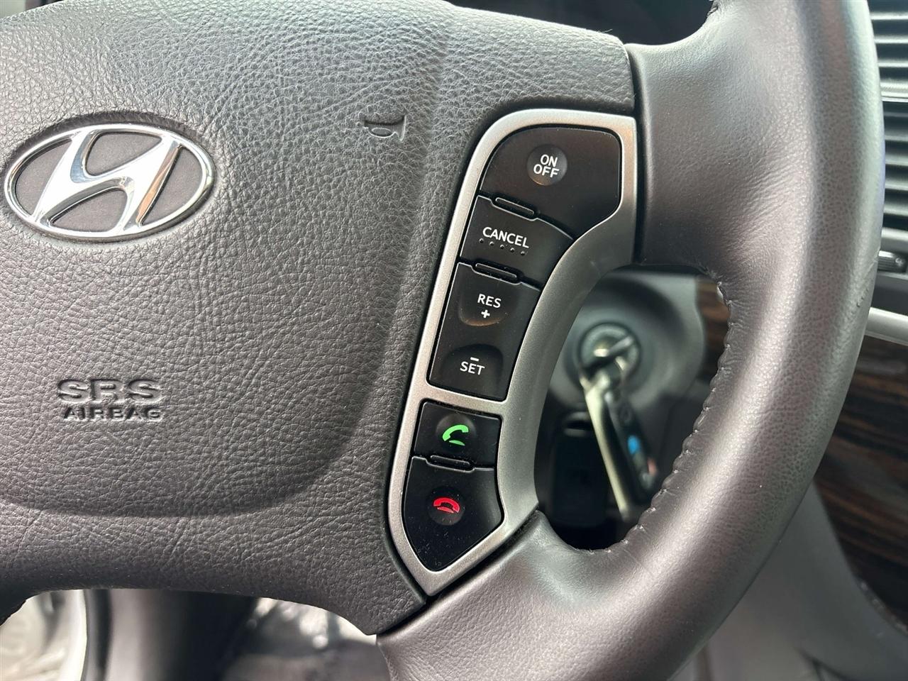 Hyundai Santa Fe AWD 4dr V6 Auto SE 2011