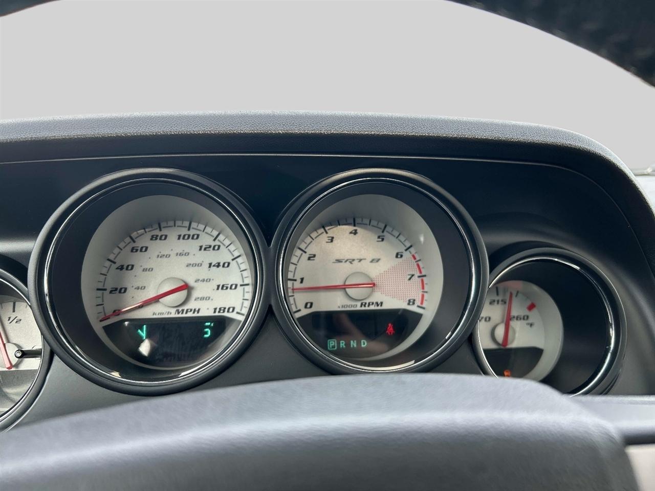 Dodge Challenger  2010