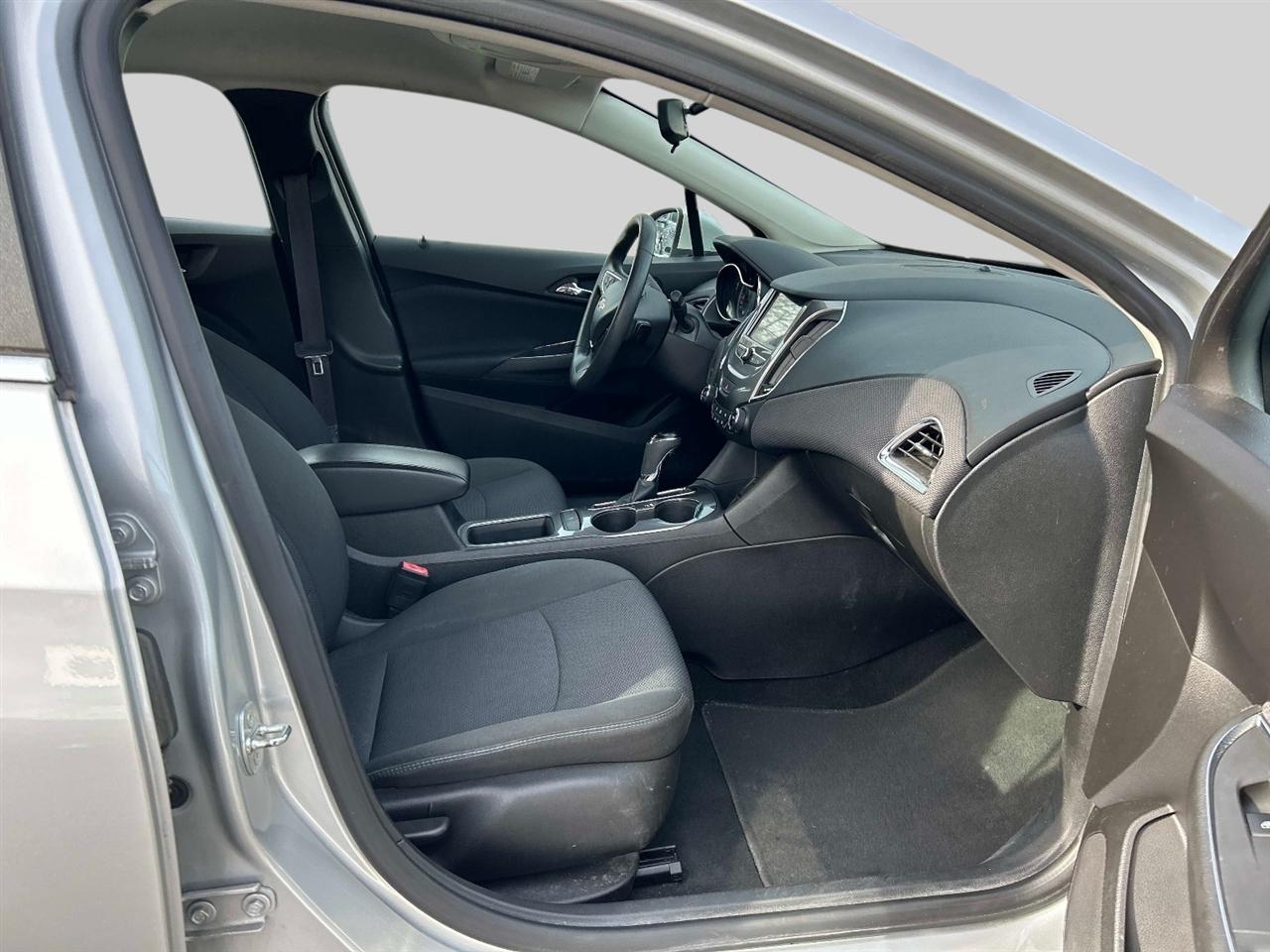 Chevrolet Cruze  2017