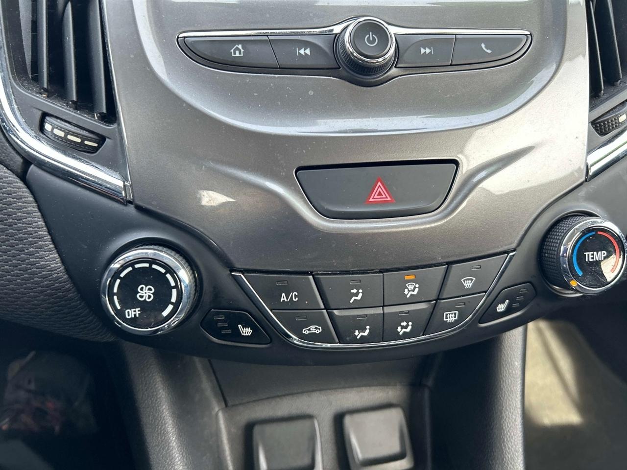 Chevrolet Cruze  2017