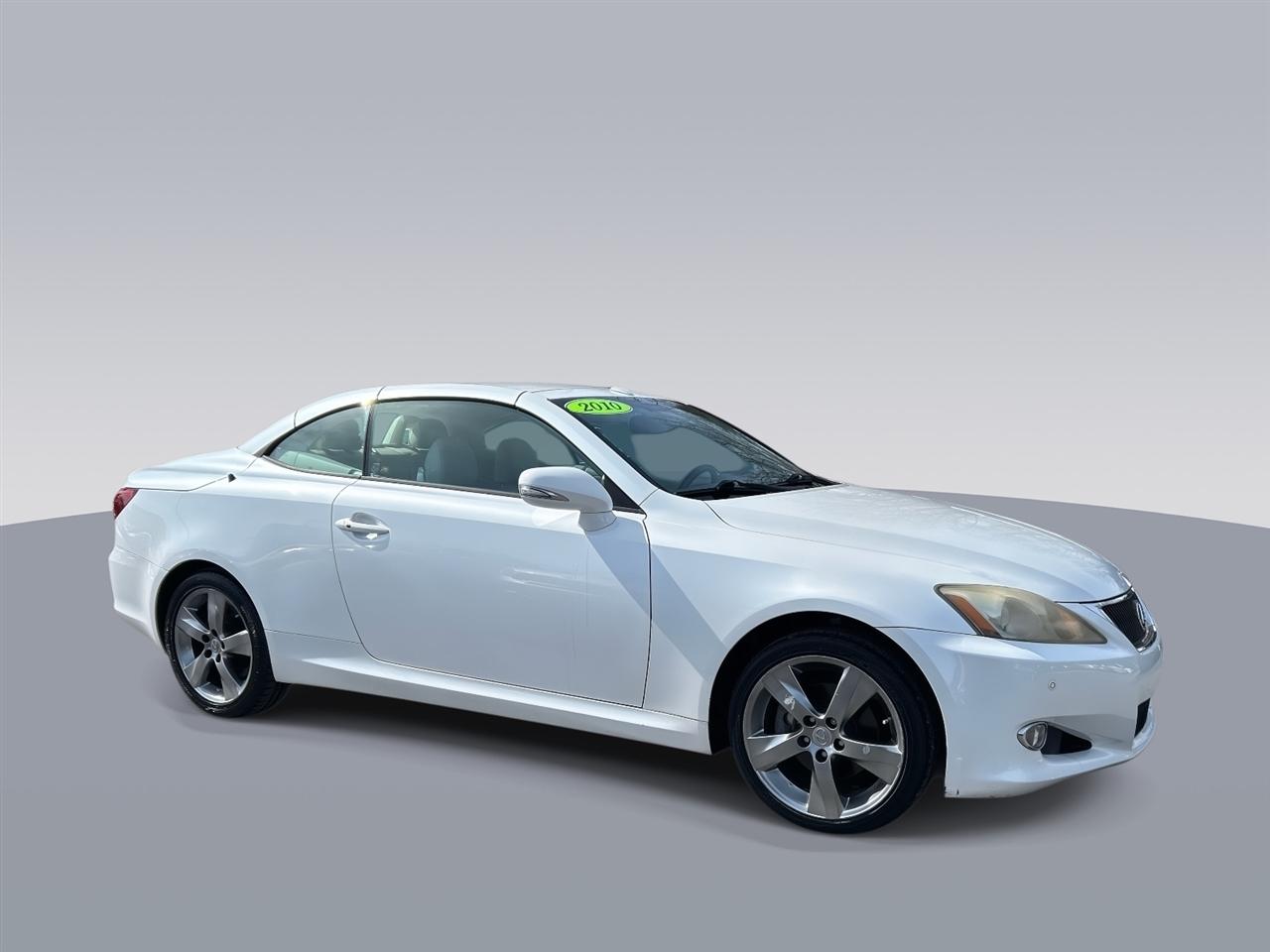 Lexus IS C  2010
