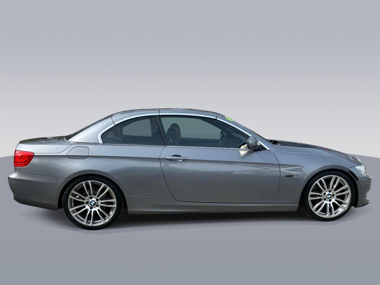 BMW 3-Series  2013