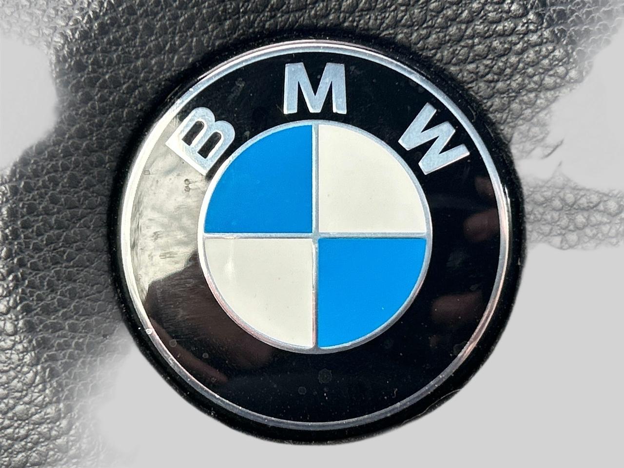 BMW 3-Series  2013
